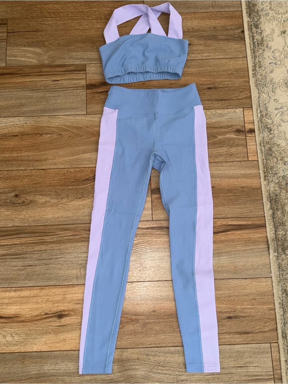 $198 Year of Ours Thermal Tahoe Legging Bra Set Cloudy Blue/ Lavender XS/Small